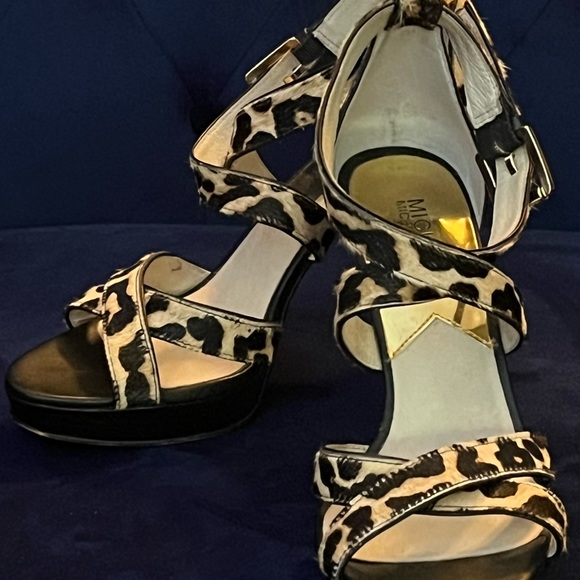 Michael Kors slightly used leopard sandals. - Picture 3 of 5